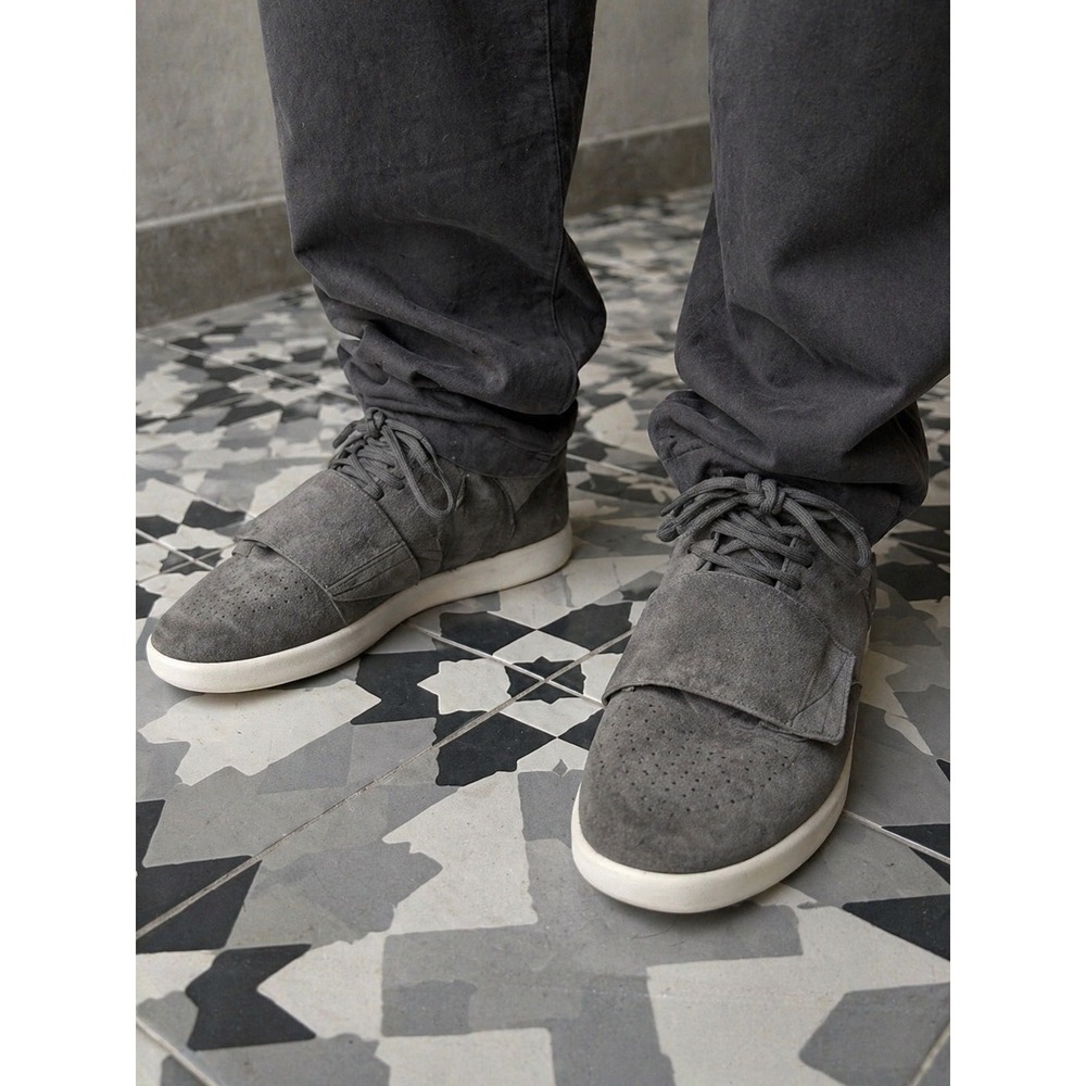 Adidas Tubular Invader Strap Mens Grey Suede Mid Top Sneakers
Size 6